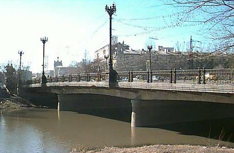 Мост через реку Харьков