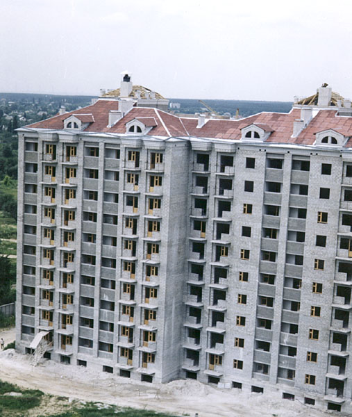 130-apartment, 10-storeyed house in Hrushevskoho street